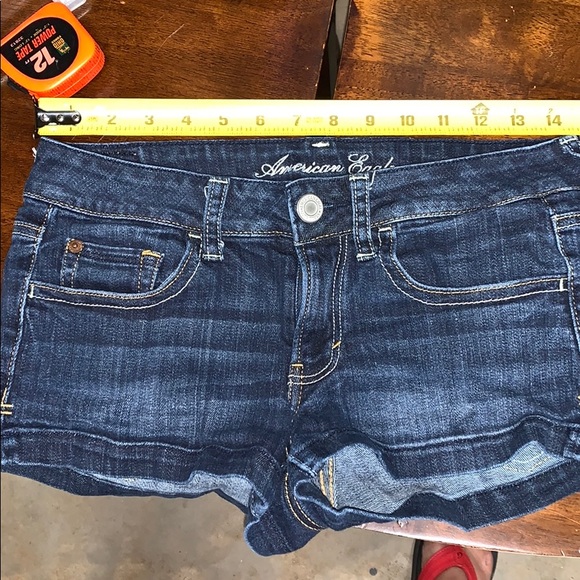 LNC American Eagle size 6 stretch shorts. - Picture 7 of 8